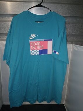 Nike Tour De Nike Colorblock Graphic T-Shirt Teal Blue Size XL Loose Fit